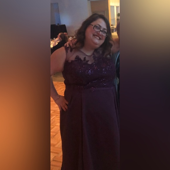 David’s Bridal Plum Lace Formal Gown with sash - Picture 7 of 7